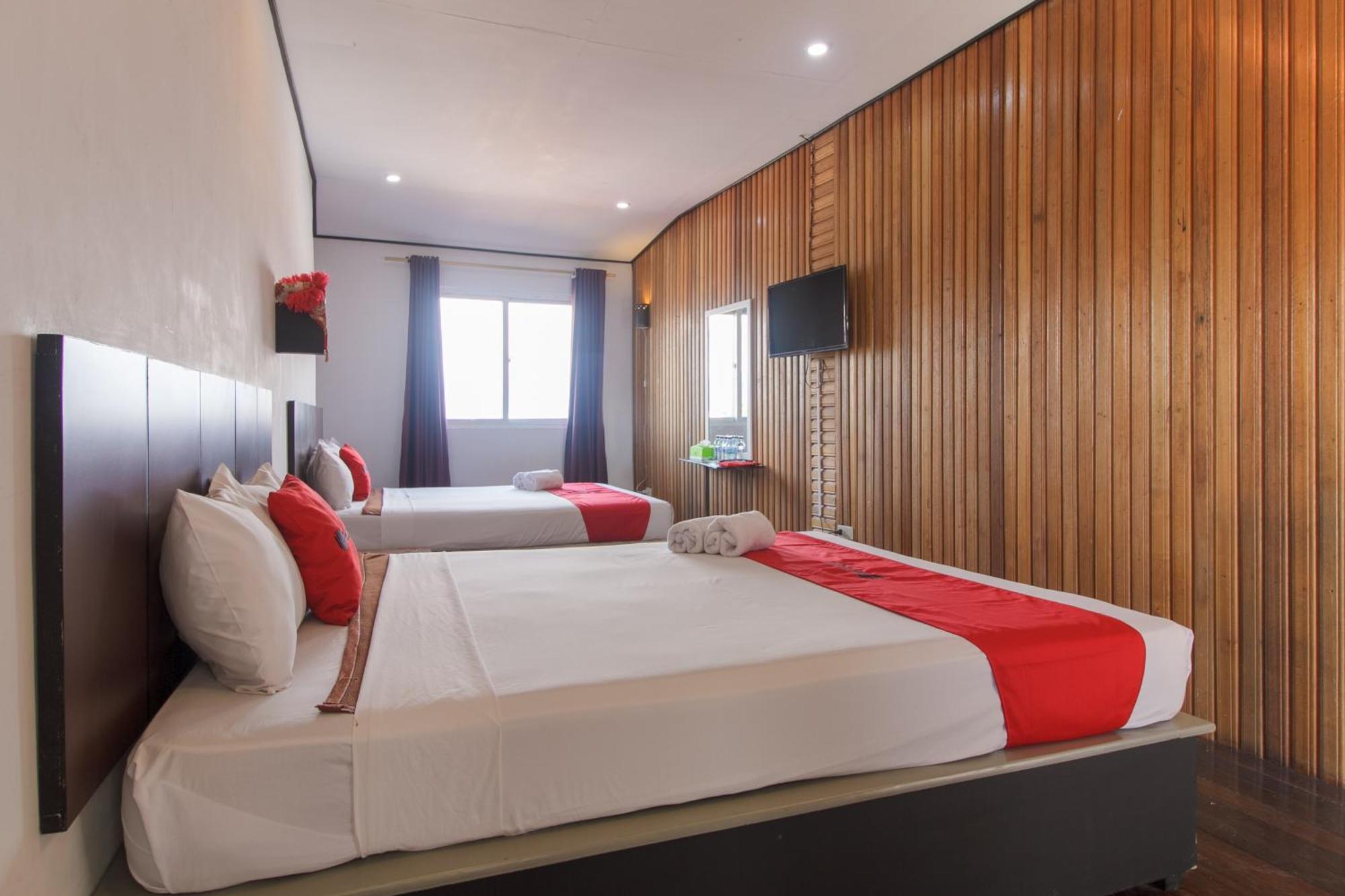 Reddoorz Near Jalan Sudirman Padang Hotel Exterior photo